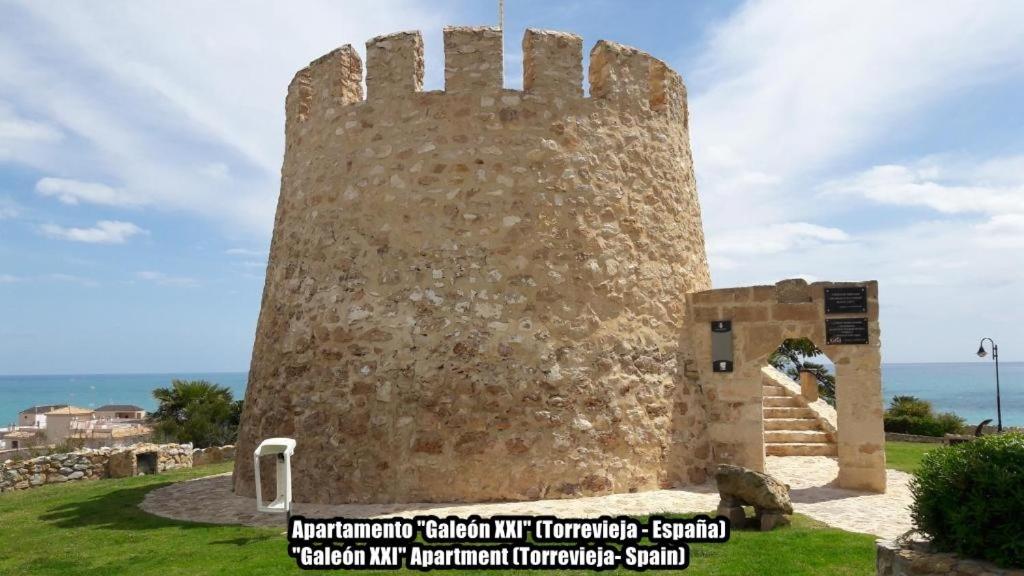 Apartamento Galeon XXI Torrevieja Ngoại thất bức ảnh